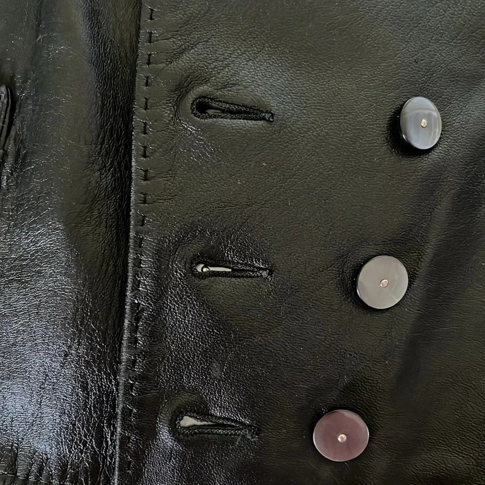Vintage Genuine Leather Vest - Picture 14 of 15